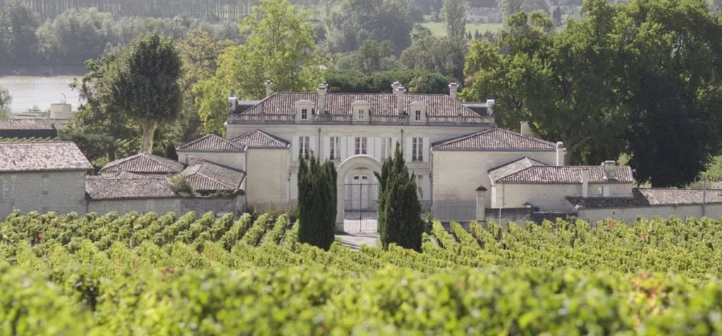 CHATEAU LA DAUPHINE