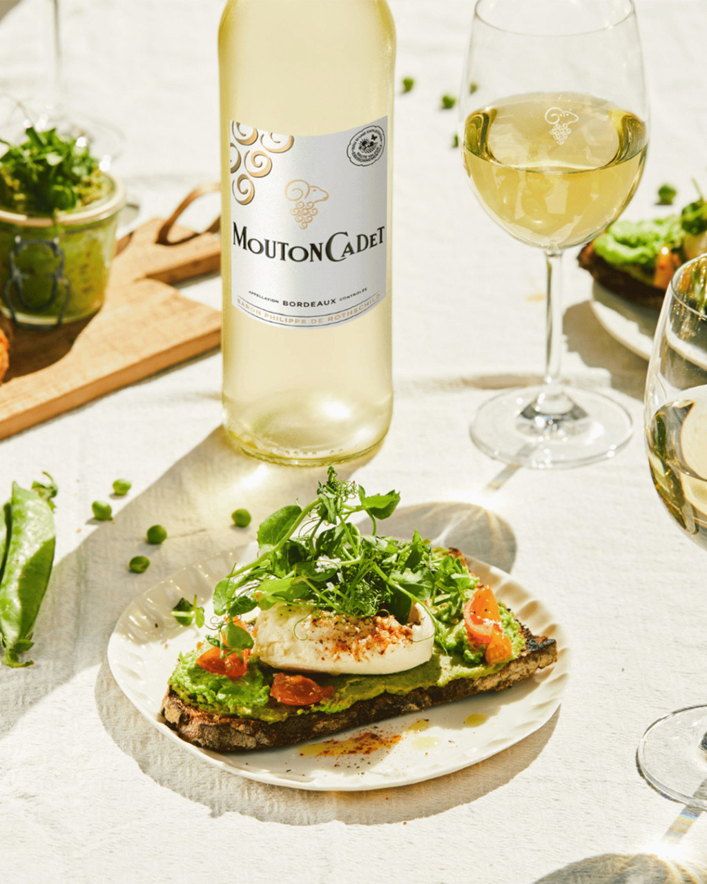 Toast à la crème de petits pois de Mouton Cadet